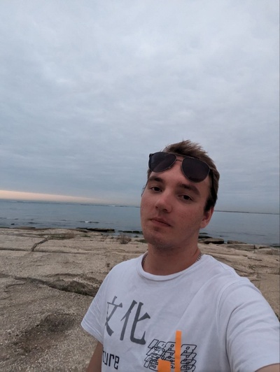 Дмитрий Савченко